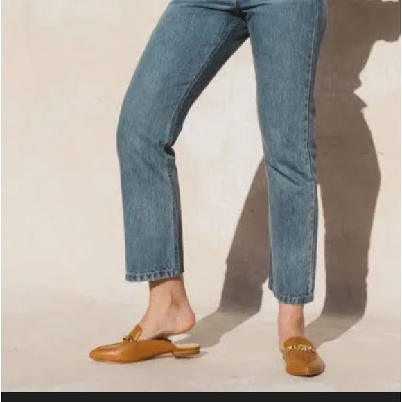 NEW  ABLE MONICA MULE in Size 6M Color : PEBBLE - Picture 4 of 8